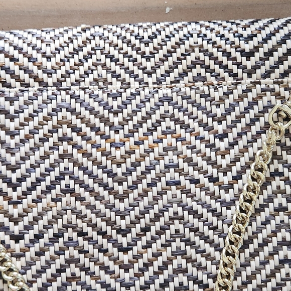 J.McLAUGHLIN Women's Woven Chevron Envelope Flap Crossbody Clutch Chain Bag NEW - Picture 7 of 13